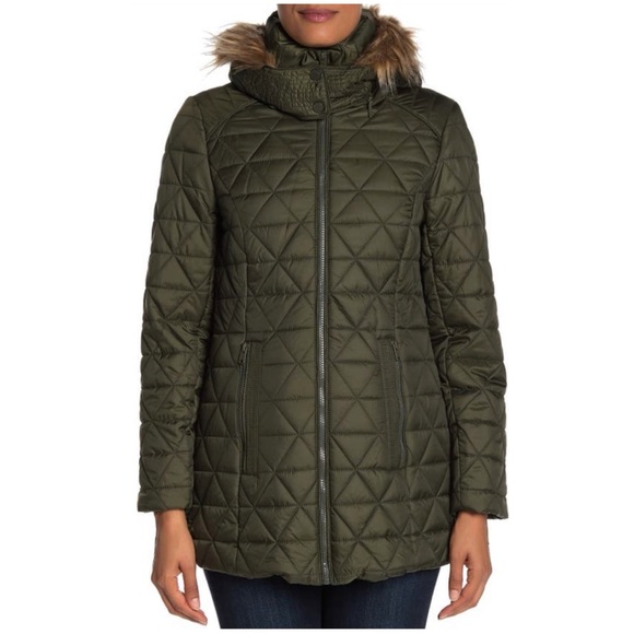 Marc New York by Andrew Marc Chevron Quilted Jacket with Removable Faux Fur—NWT - Picture 5 of 17